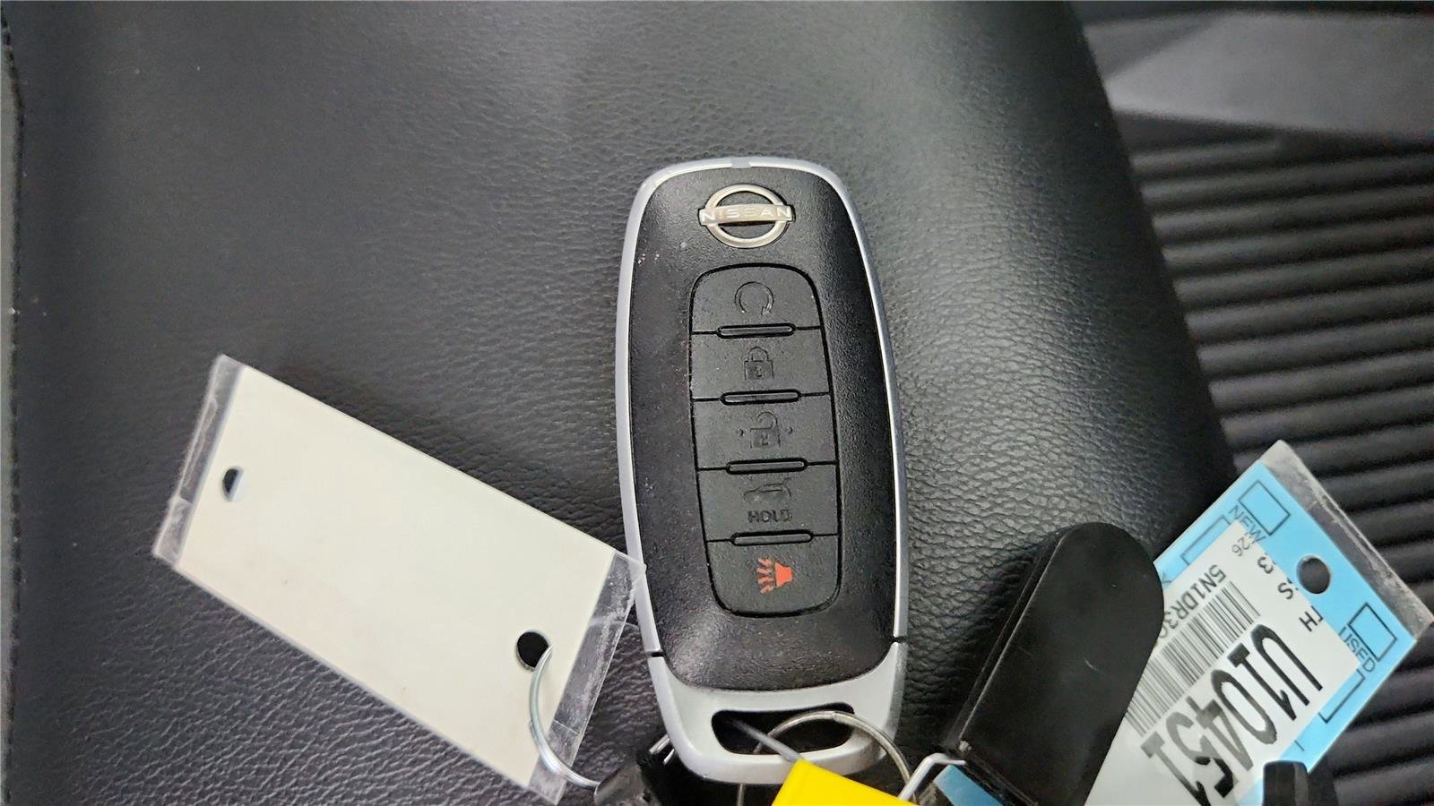 Used 2023 Nissan Pathfinder SL AWD/4WD image 21