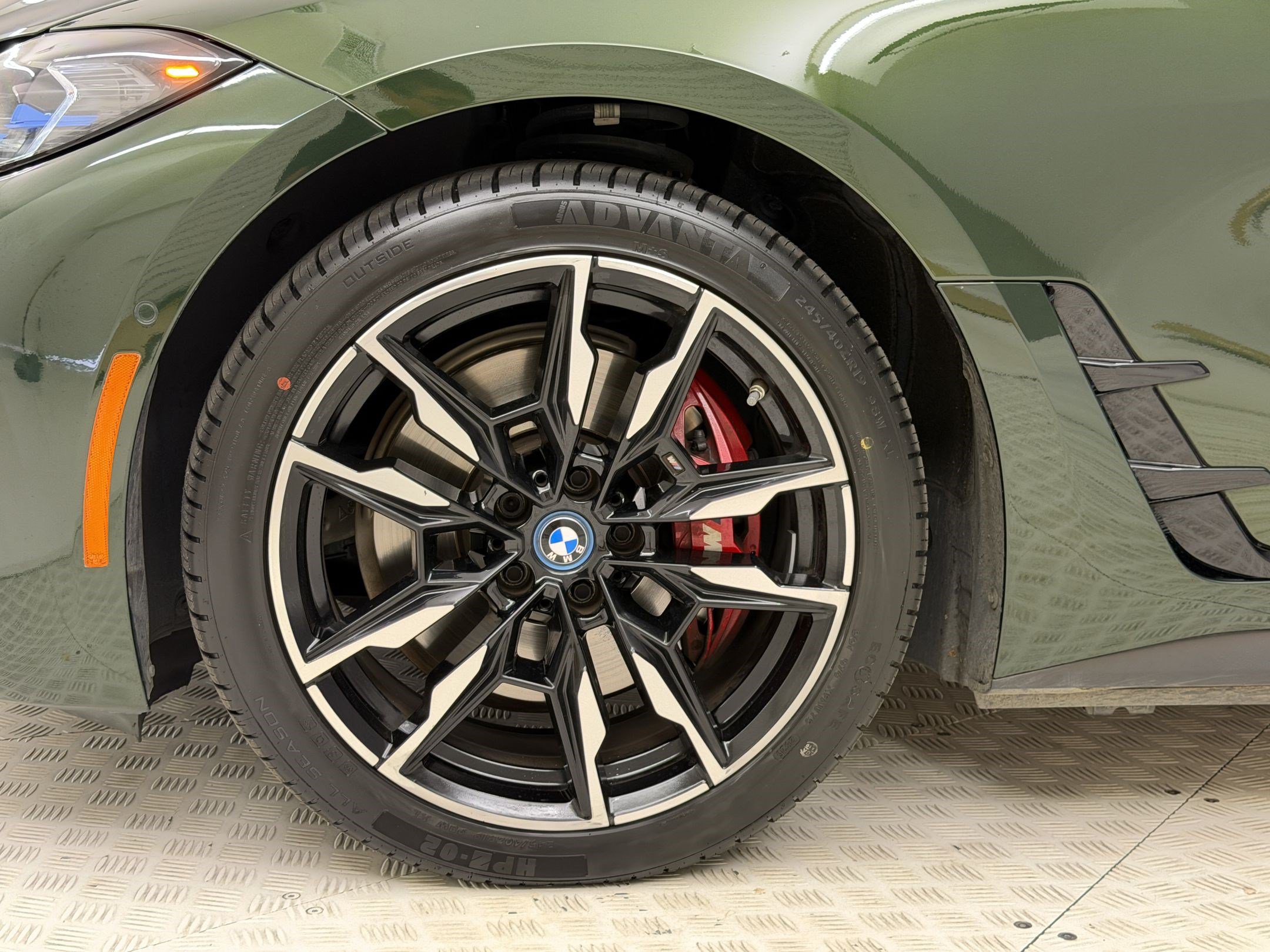 Used 2024 BMW i4 M50 AWD/4WD image 13