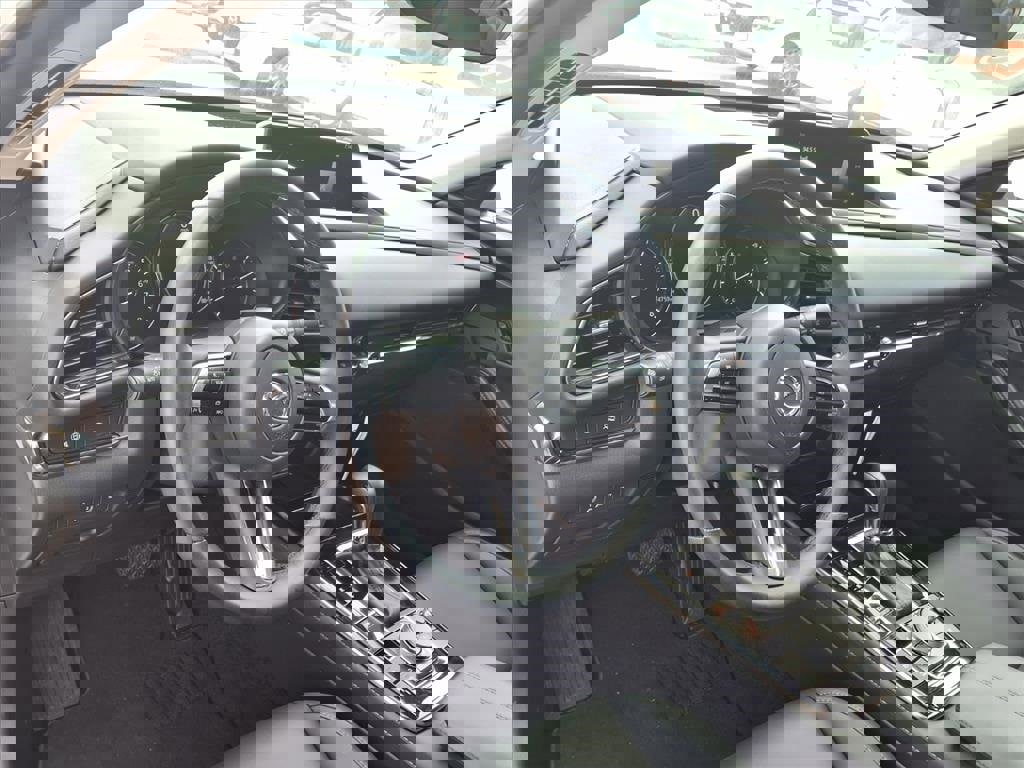 Certified 2025 MAZDA CX-30 AWD 2.5 S w/ Preferred Package image 12