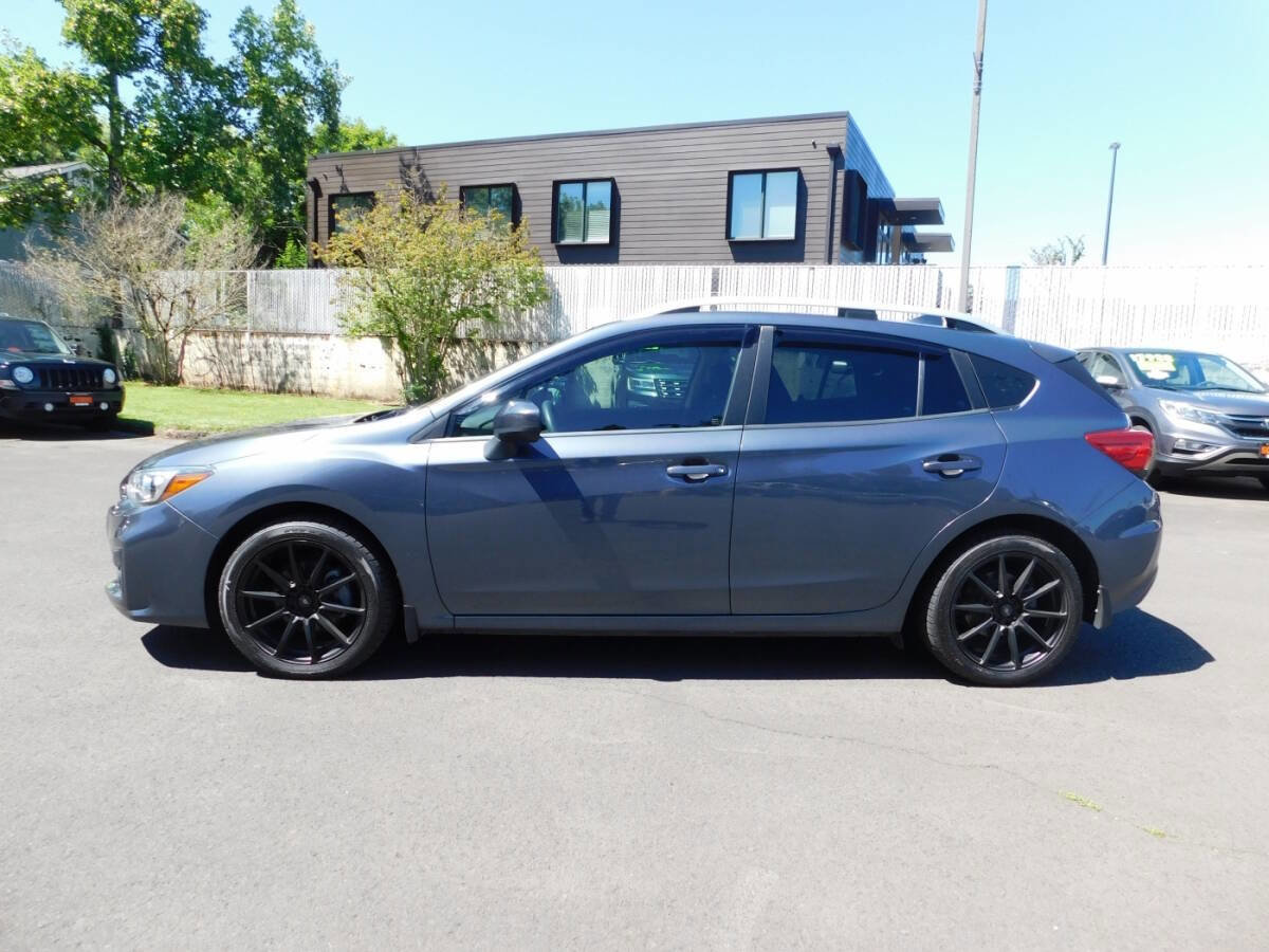 Used 2017 Subaru Impreza 2.0i Premium w/ BSD & Rcta/SRF/Eyesight image 23