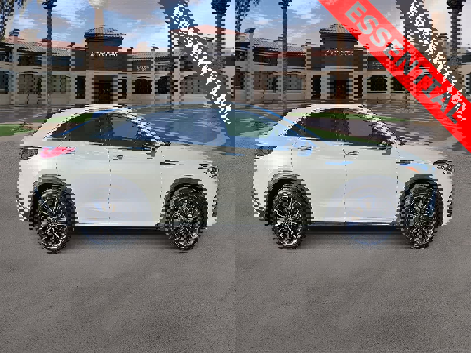 Used 2022 INFINITI QX55 Essential w/ Proassist Package image 9