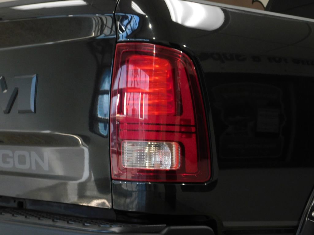 Used 2018 RAM 2500 Power Wagon w/ Leather & Luxury Group AWD/4WD image 86