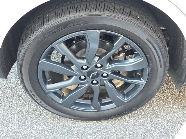 Used 2022 Chevrolet Equinox RS w/ RS Leather Package image 10