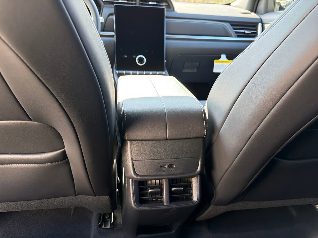 New 2026 GMC Terrain Elevation w/ Elevation Premium Package image 22