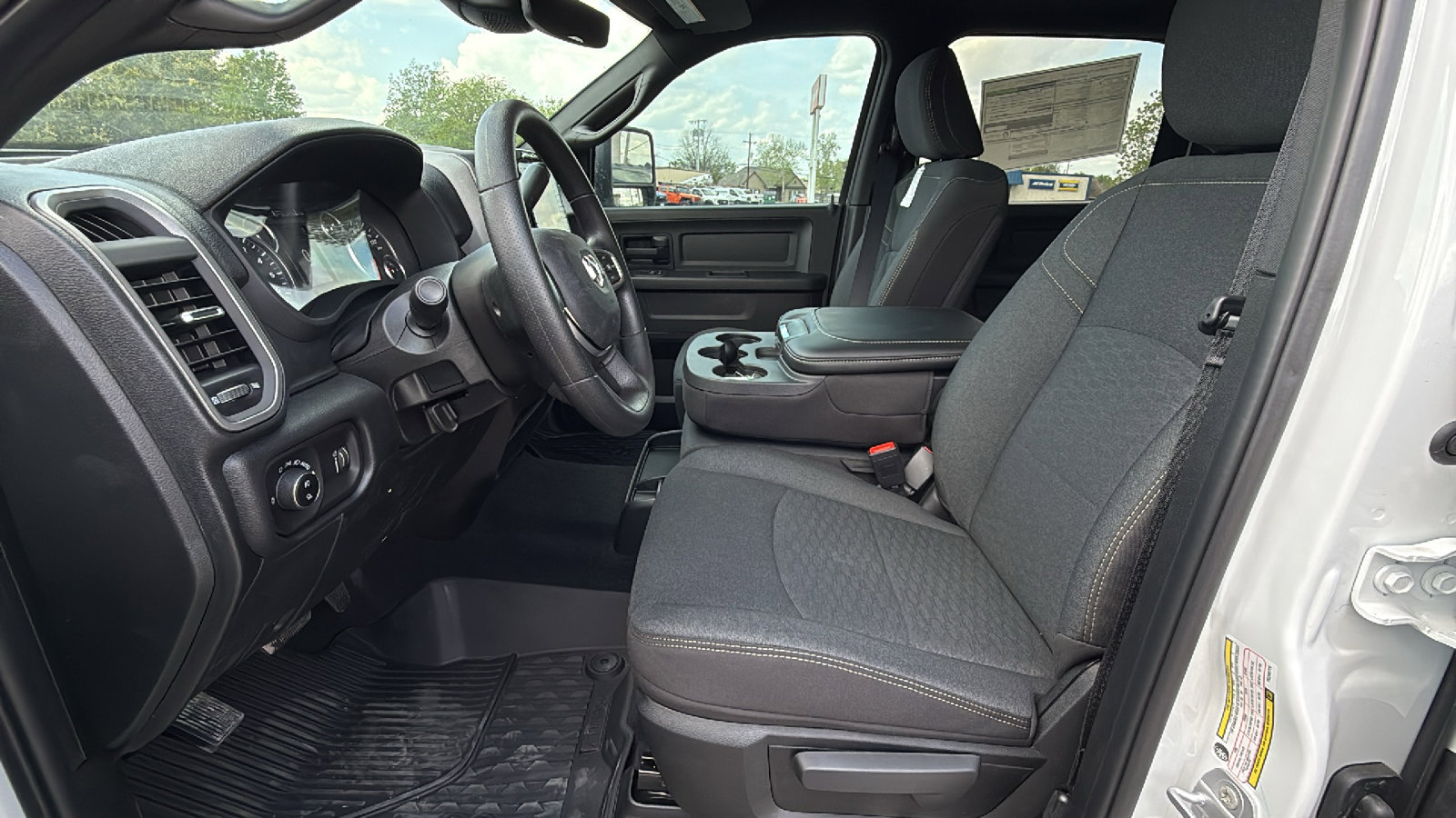New 2026 RAM 2500 Tradesman AWD/4WD image 11