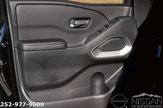 New 2026 Nissan Frontier SV w/ Tow Package image 9