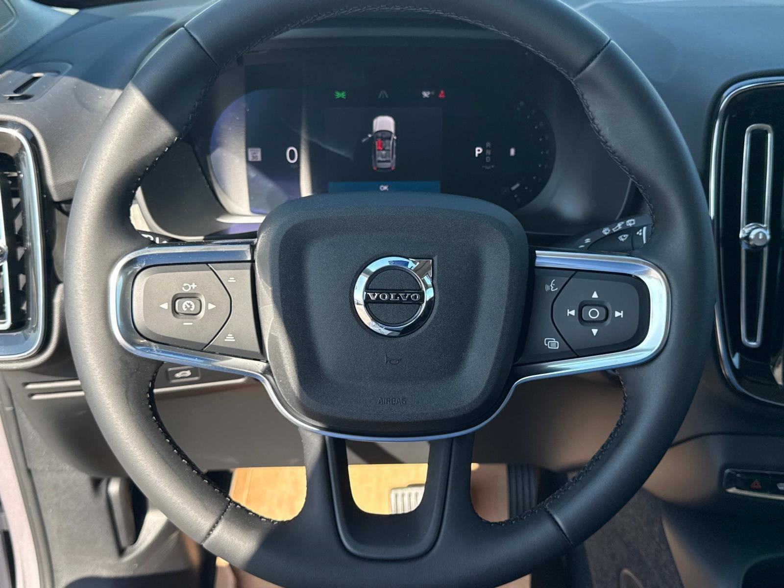 New 2026 Volvo XC40 B5 Plus w/ Climate Package AWD/4WD image 27