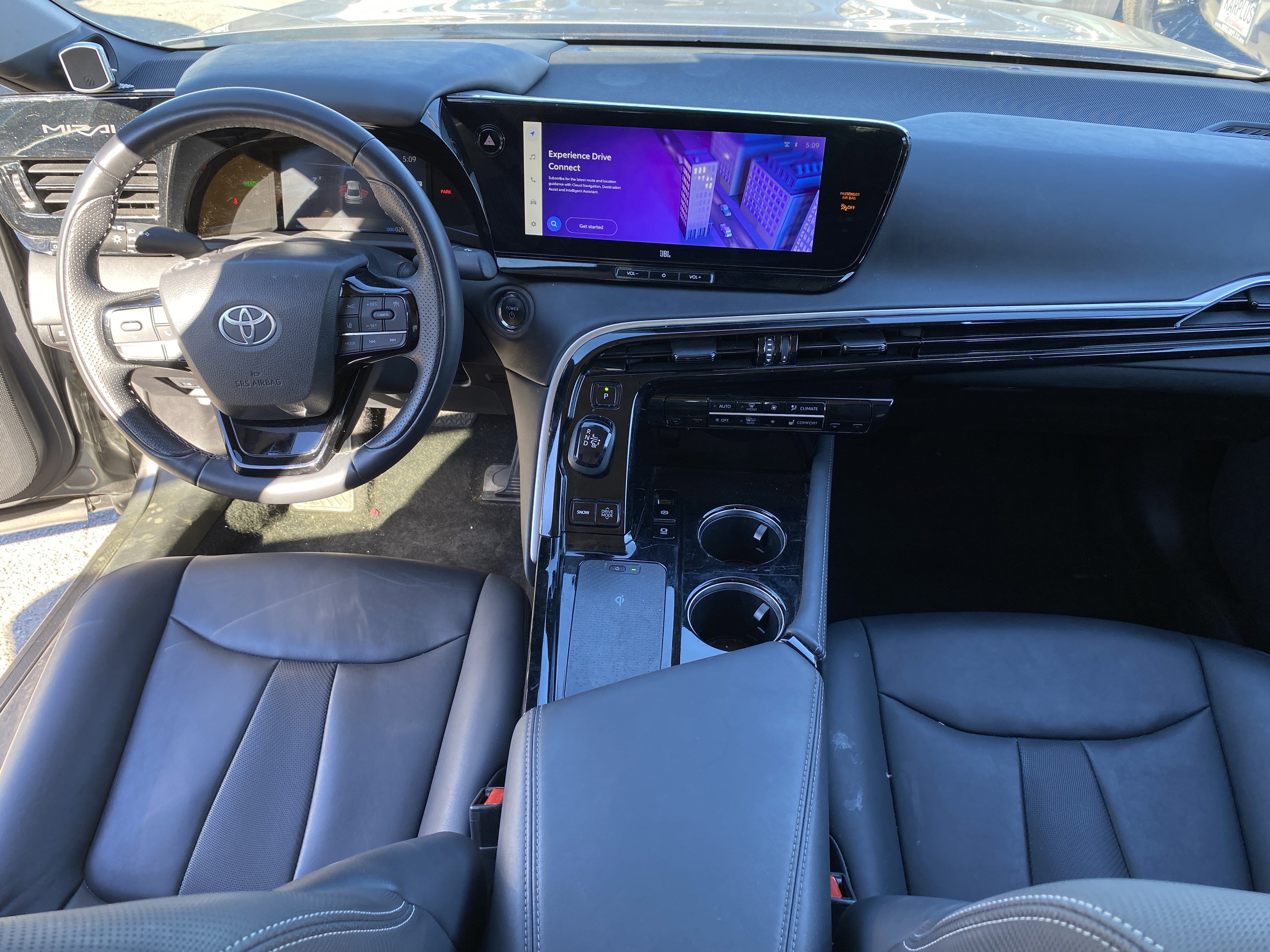 Used 2023 Toyota Mirai XLE image 19