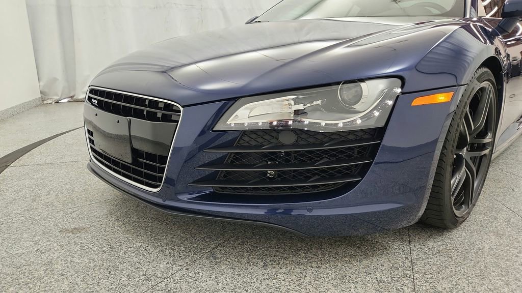 Used 2008 Audi R8 V8 image 21