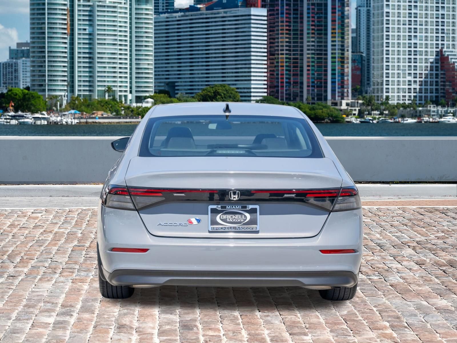 Certified 2025 Honda Accord SE image 7
