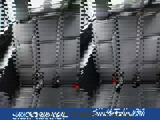 Used 2023 Chevrolet Suburban Premier image 19