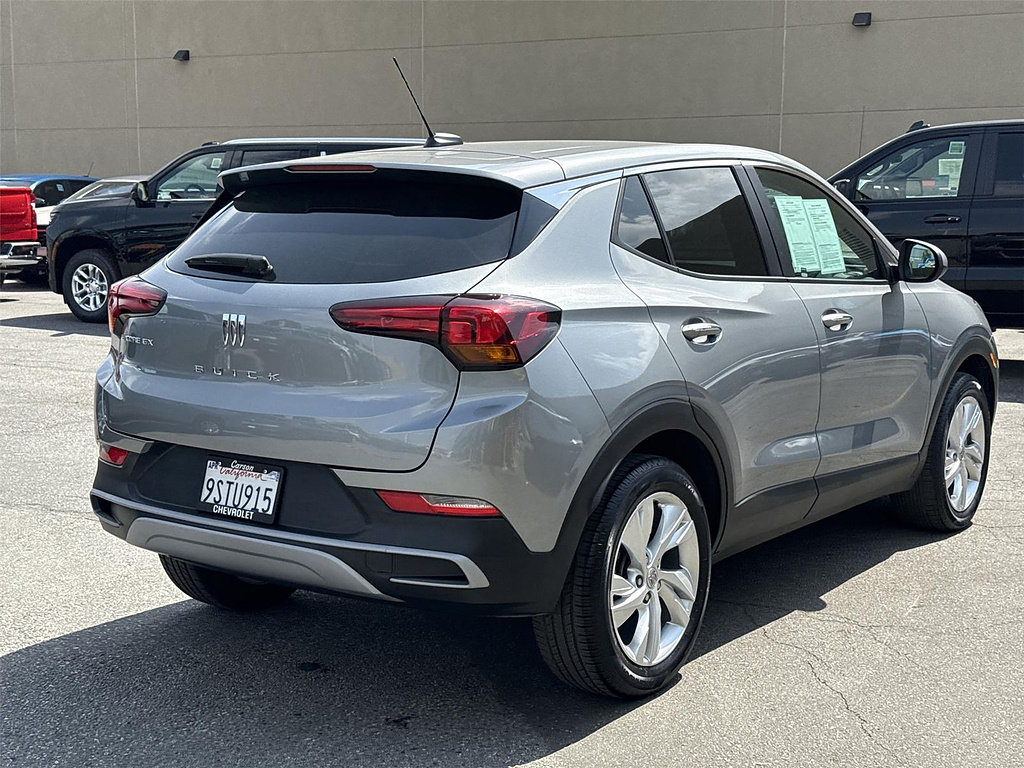 Used 2025 Buick Encore GX Preferred FWD image 3