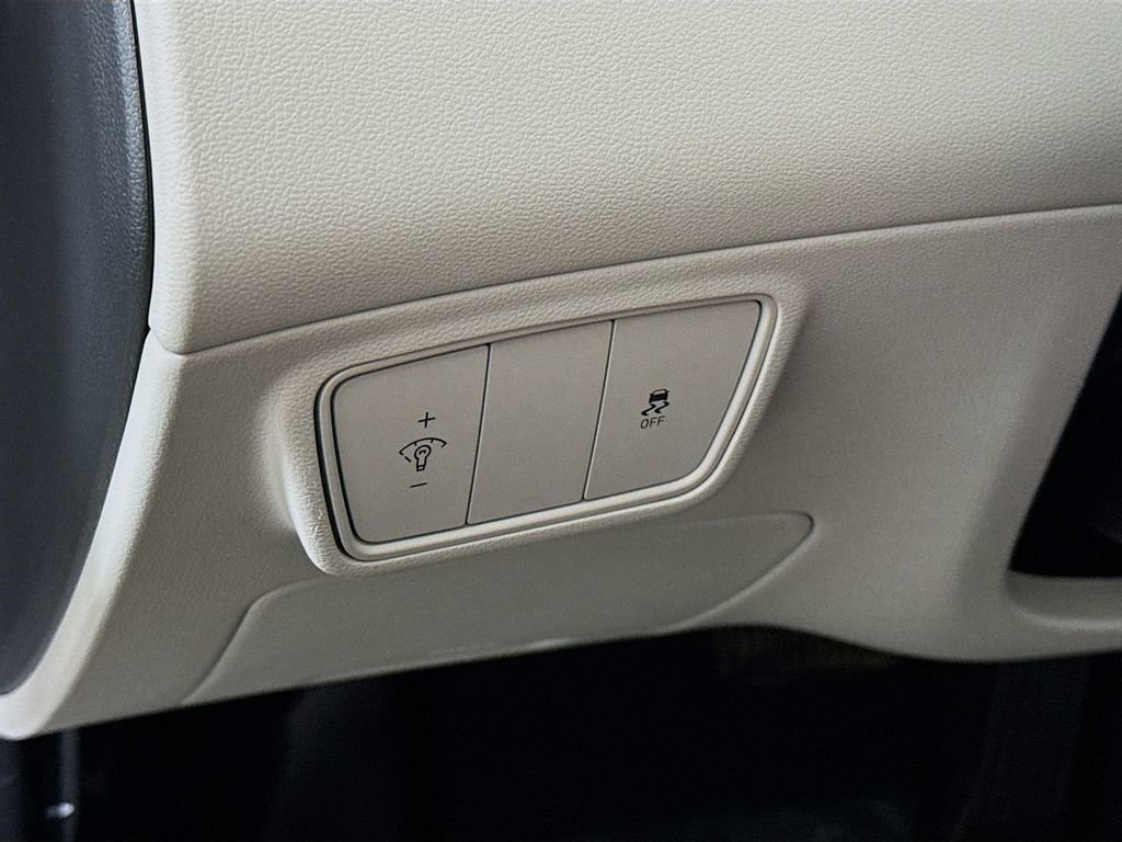 Used 2024 Hyundai Tucson SE image 18