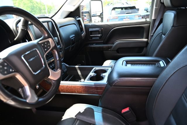 Used 2016 GMC Sierra 3500 Denali w/ Duramax Plus Package AWD/4WD image 34