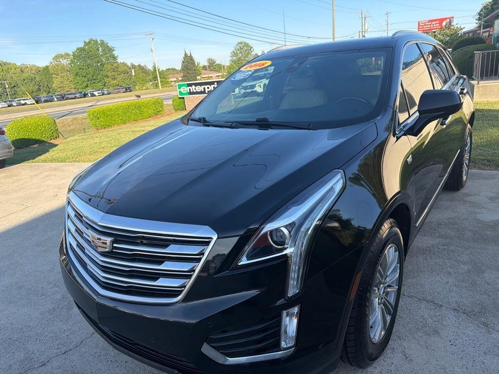 Used 2018 Cadillac XT5 Luxury w/ Driver Awareness Package image 4