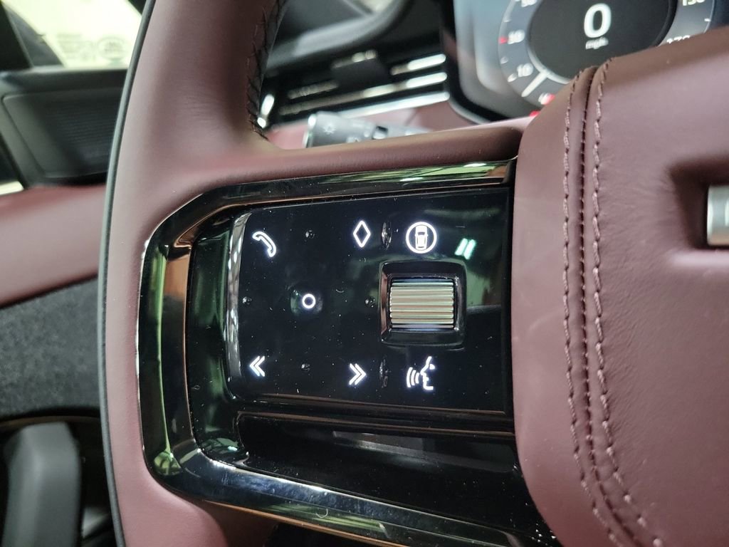 New 2025 Land Rover Range Rover Sport Dynamic SE image 15