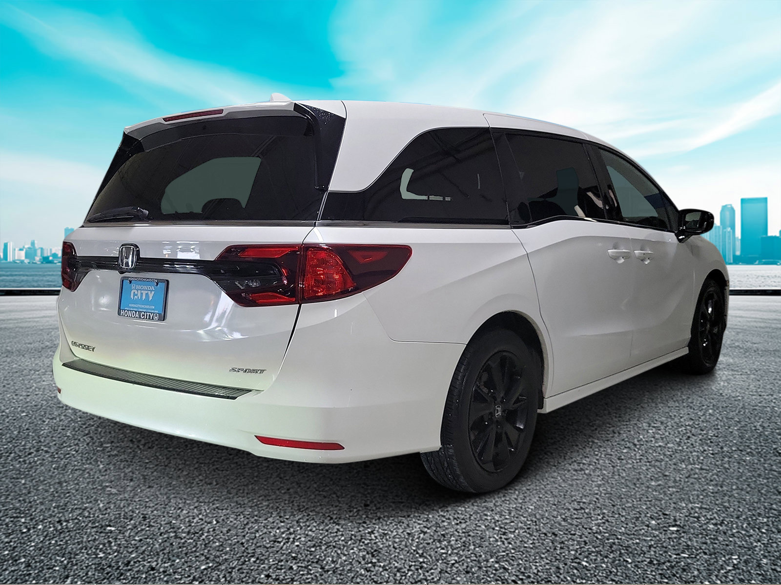 Used 2023 Honda Odyssey Sport image 4