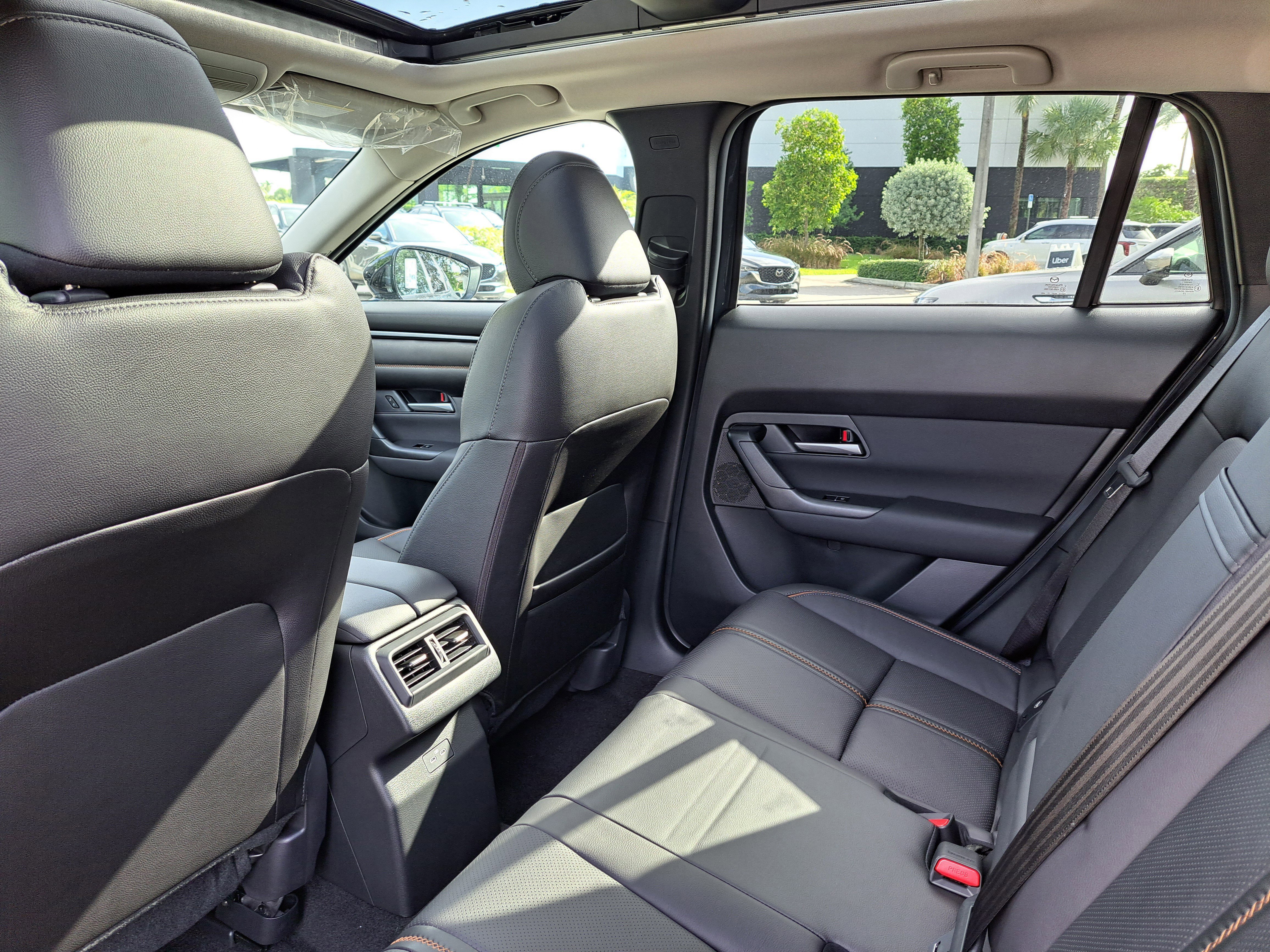 New 2025 MAZDA CX-50 AWD 2.5 Hybrid w/ Weather Package image 5