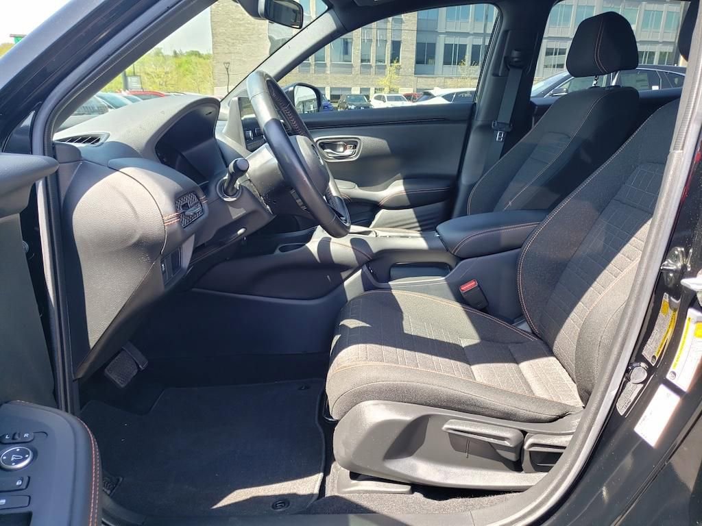 Used 2024 Honda HR-V Sport image 14