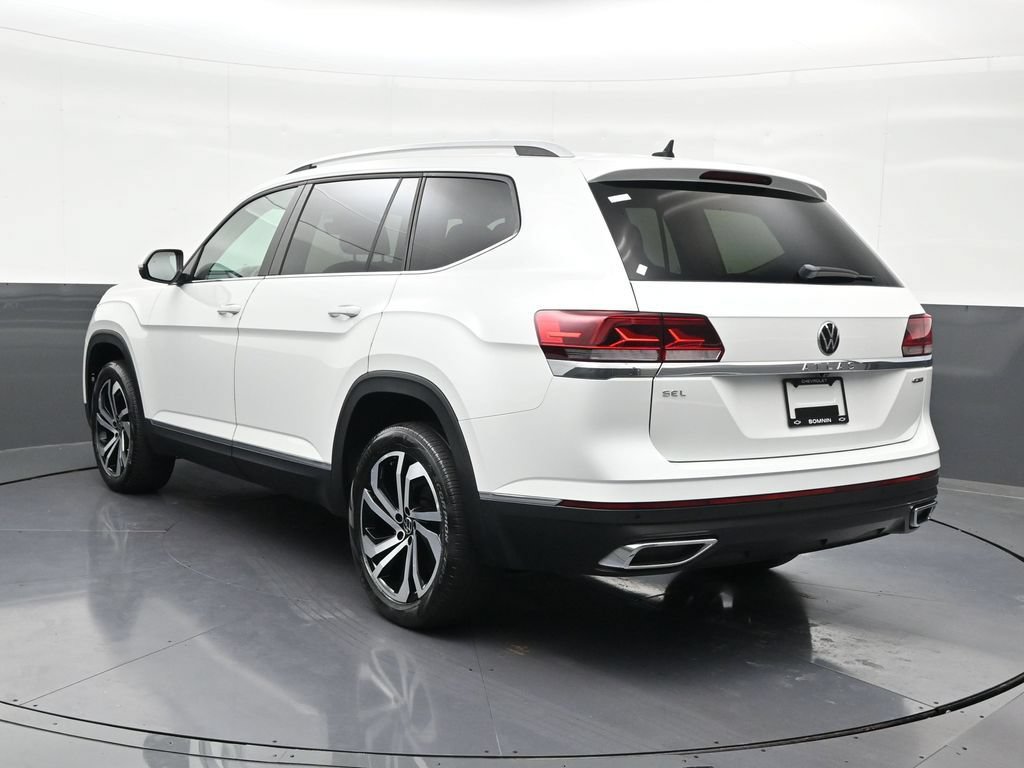 Used 2023 Volkswagen Atlas SEL AWD/4WD image 3