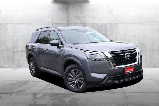 Certified 2025 Nissan Pathfinder SV FWD image 2