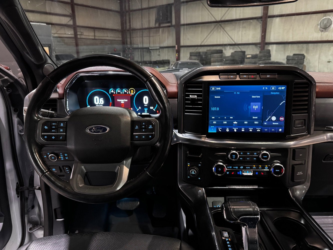 Used 2022 Ford F150 Lariat w/ Equipment Group 502A High image 32
