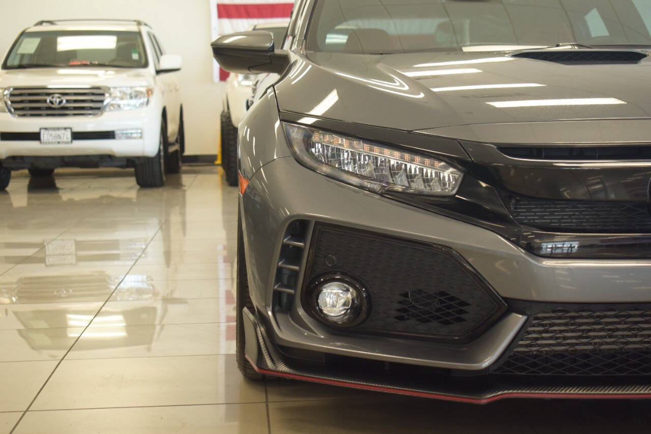 Used 2018 Honda Civic Type R image 10
