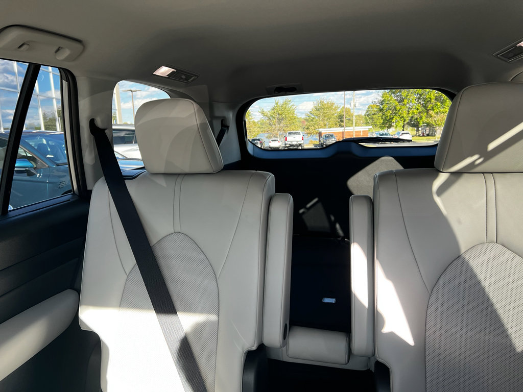 Certified 2026 Toyota Grand Highlander XLE image 10