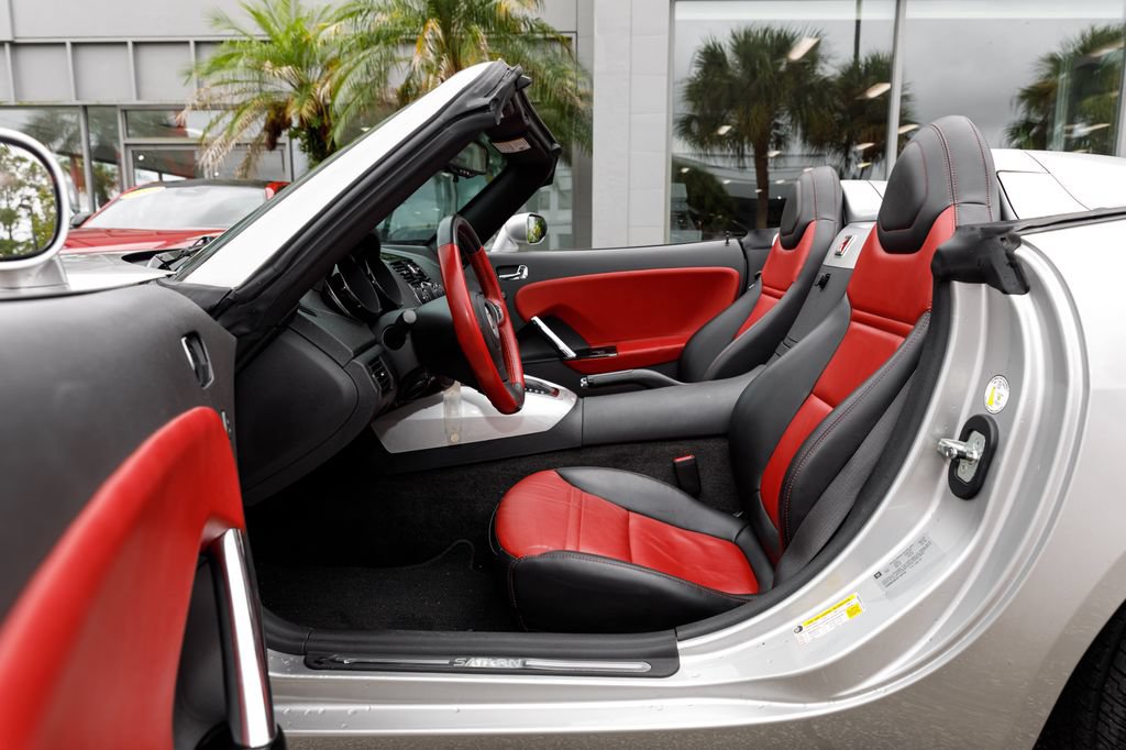 Used 2008 Saturn Sky RWD image 36