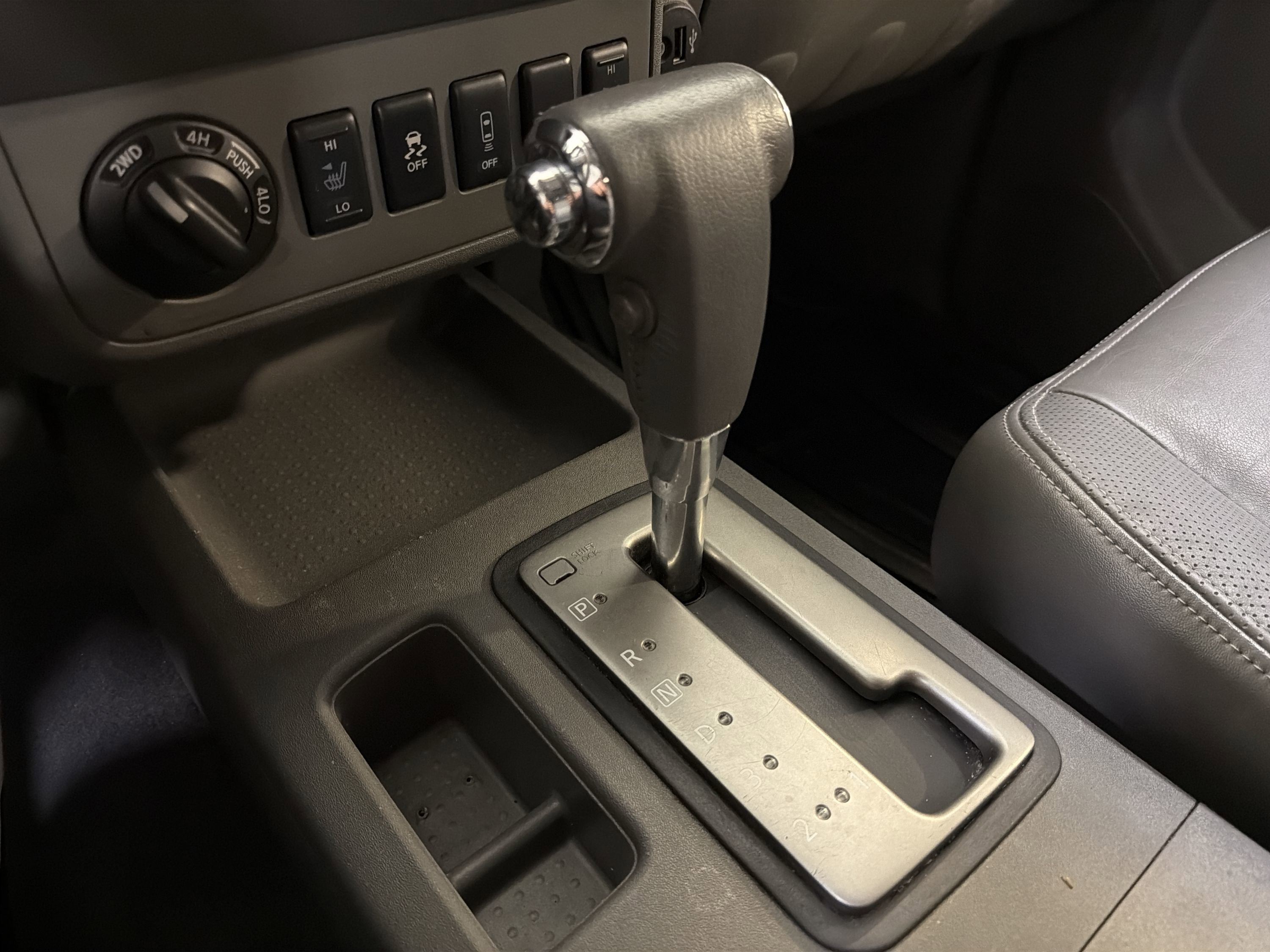 Used 2019 Nissan Frontier SL AWD/4WD image 21