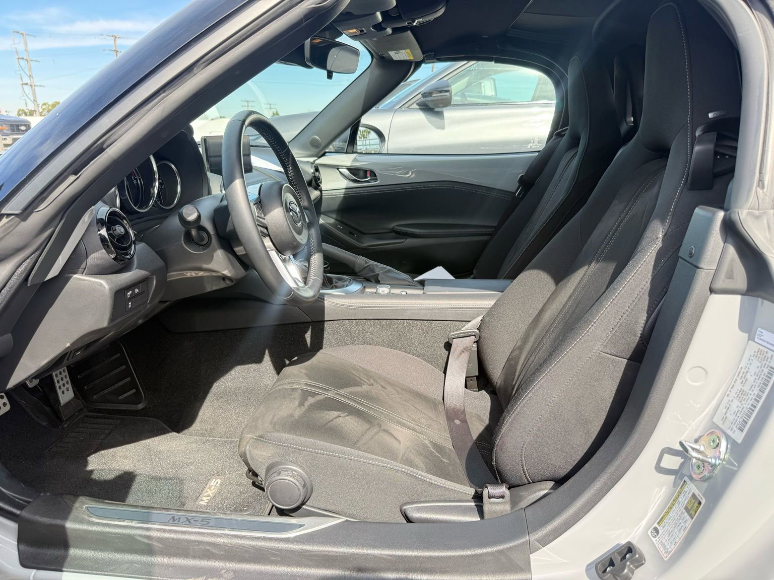 Used 2024 MAZDA MX-5 Miata Club w/ Interior Package image 5