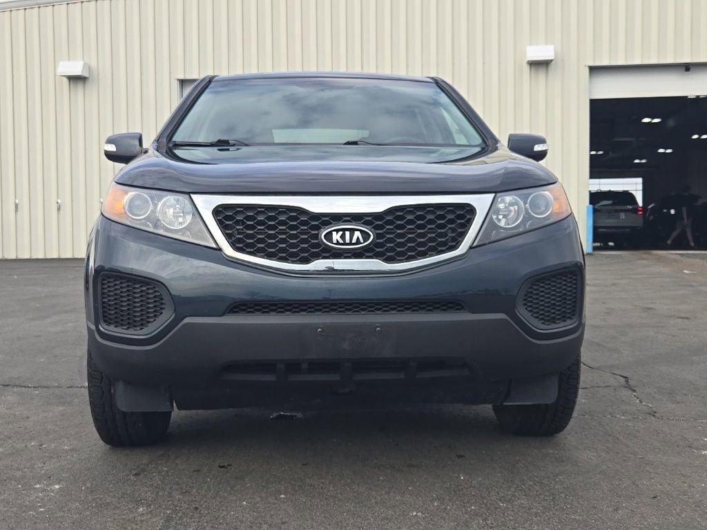 Used 2012 Kia Sorento LX image 2