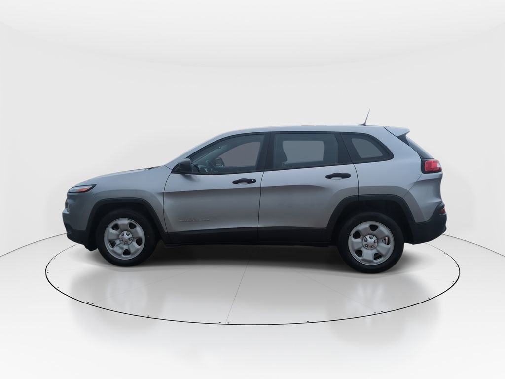 Used 2017 Jeep Cherokee Sport FWD image 5
