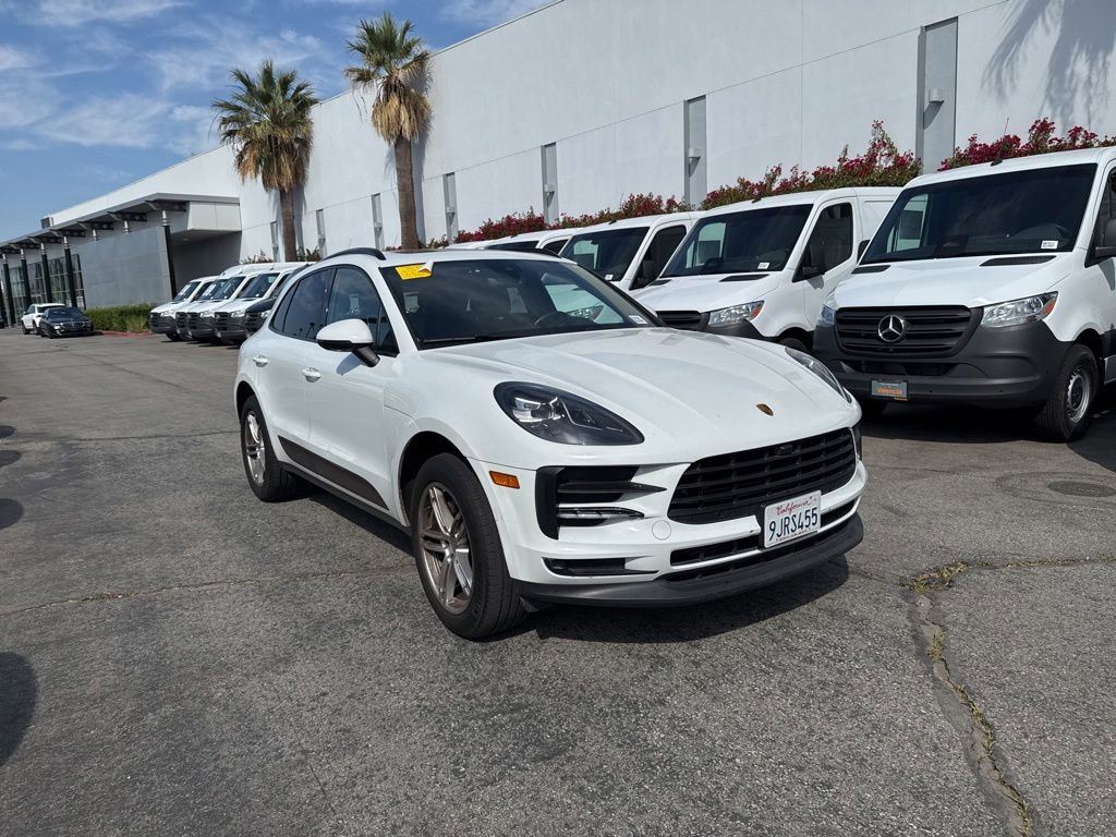 Used 2021 Porsche Macan AWD/4WD image 3