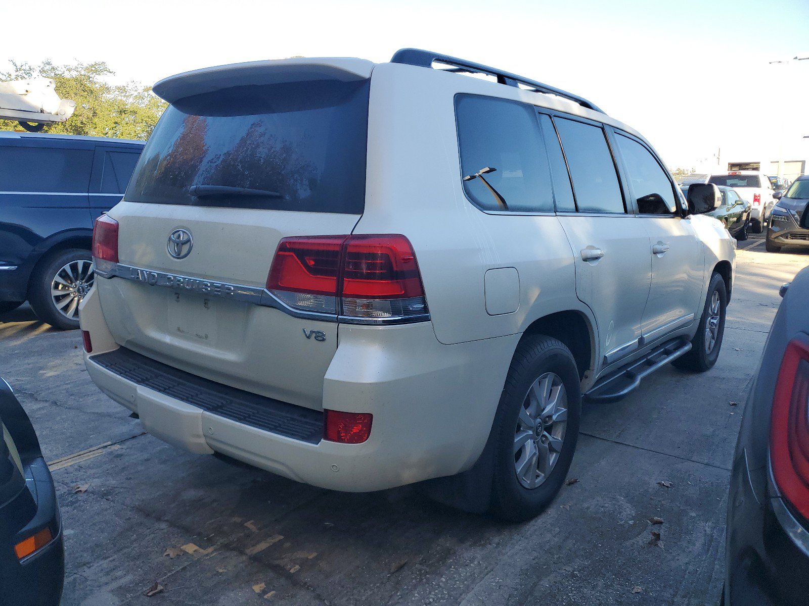 Used 2021 Toyota Land Cruiser image 4