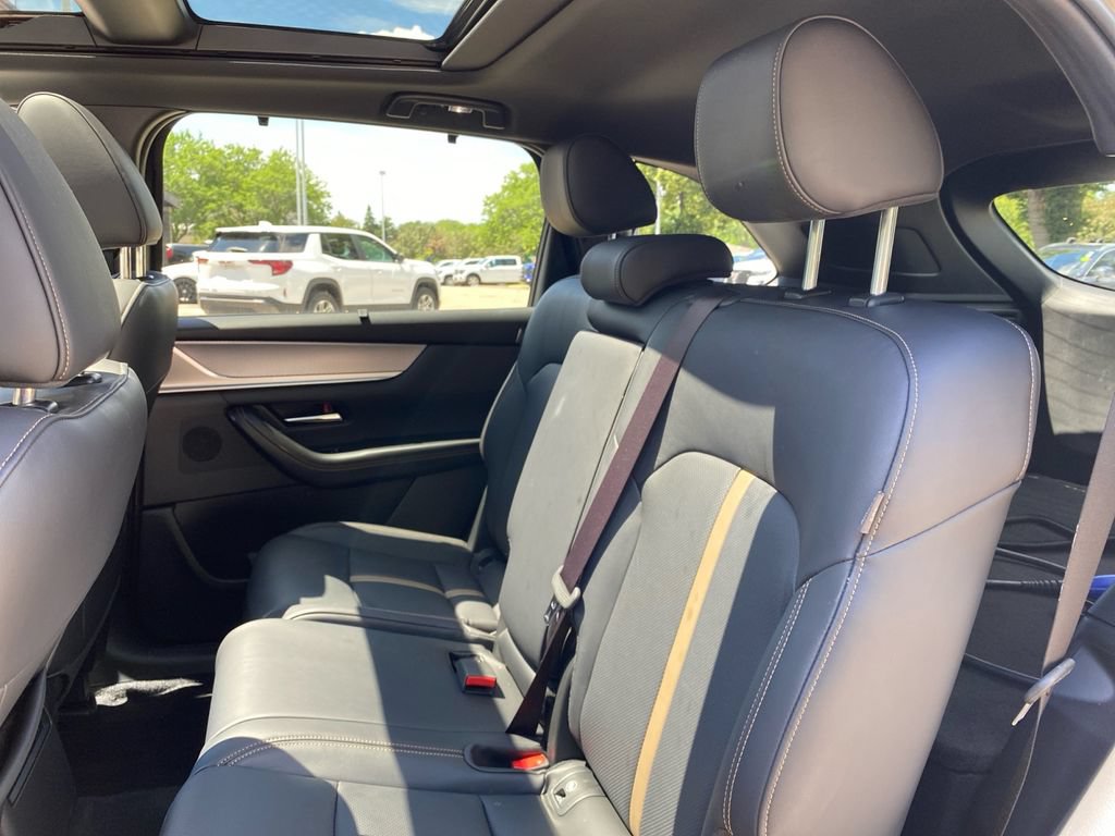 Used 2025 MAZDA CX-70 Plug-In Hybrid w/ Premium Plus AWD/4WD image 35