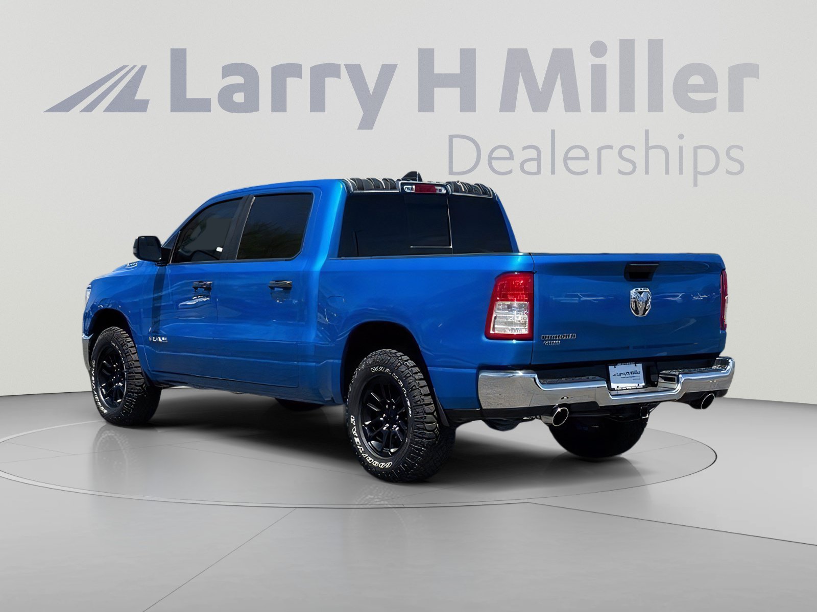 Used 2023 RAM 1500 Big Horn RWD image 4