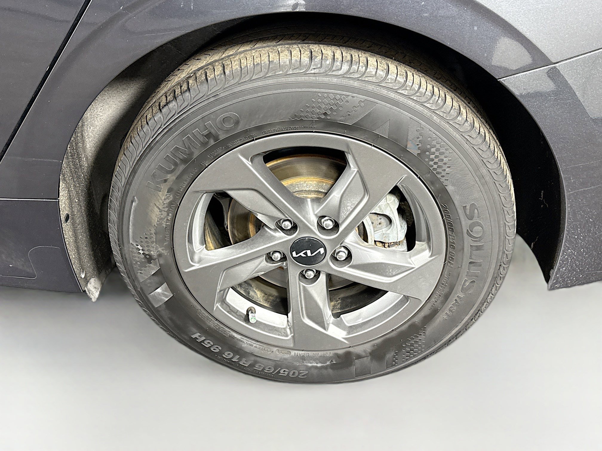 Used 2023 Kia K5 LXS image 37