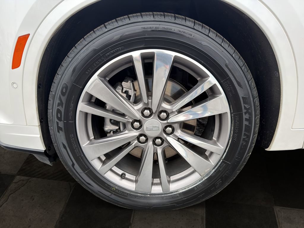 Certified 2021 Cadillac XT6 Premium Luxury w/ Platinum Package image 9