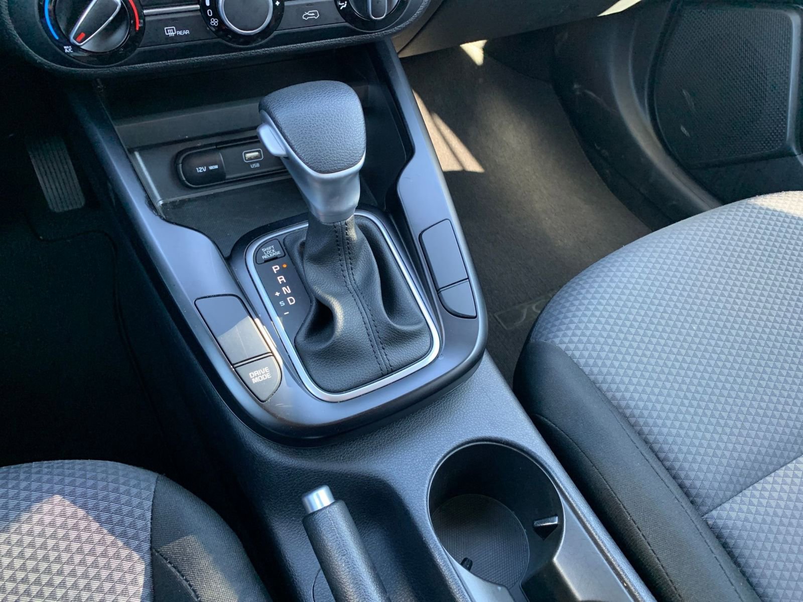 Used 2025 Kia Soul LX w/ LX Technology Package image 39