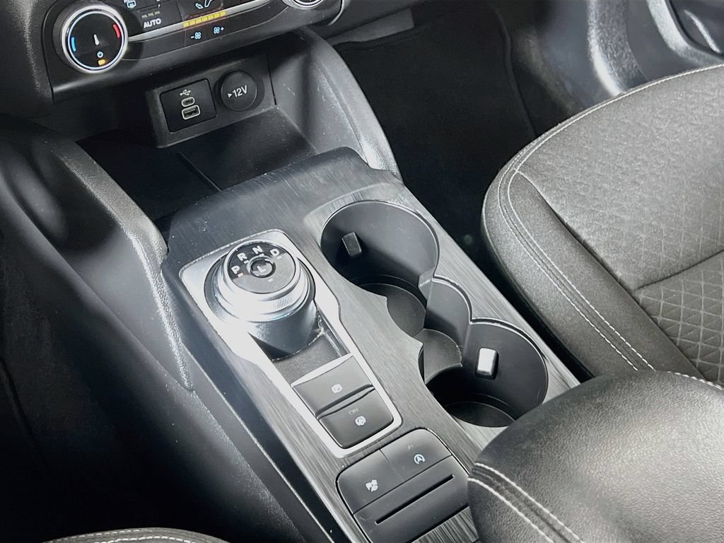 Certified 2025 Ford Escape Active AWD/4WD image 18