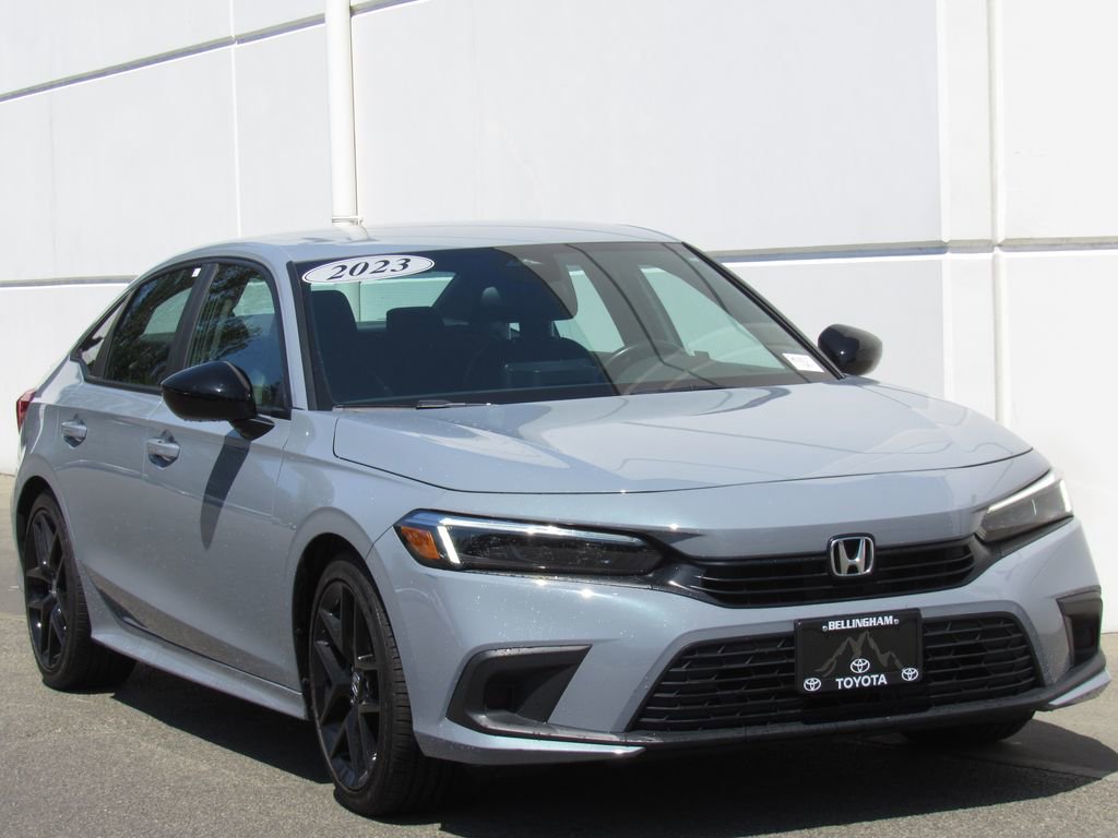 Used 2022 Honda Civic Sport image 2