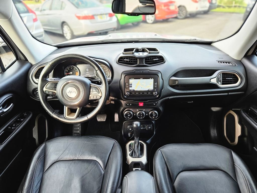 Used 2015 Jeep Renegade Limited w/ Safety & Security Group I AWD/4WD image 20