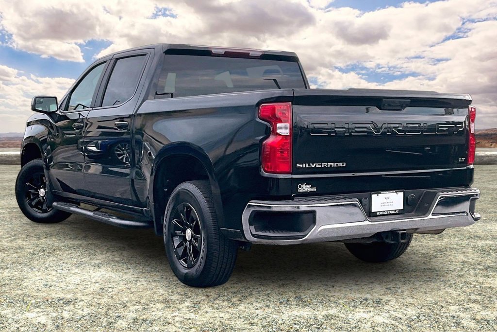 Used 2025 Chevrolet Silverado 1500 LT AWD/4WD image 4