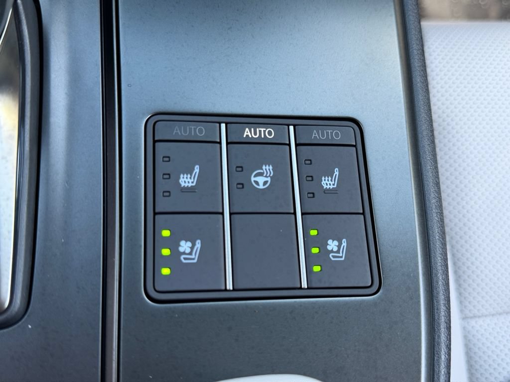 Certified 2026 Lexus UX 300h AWD w/ Cold Area Package image 29