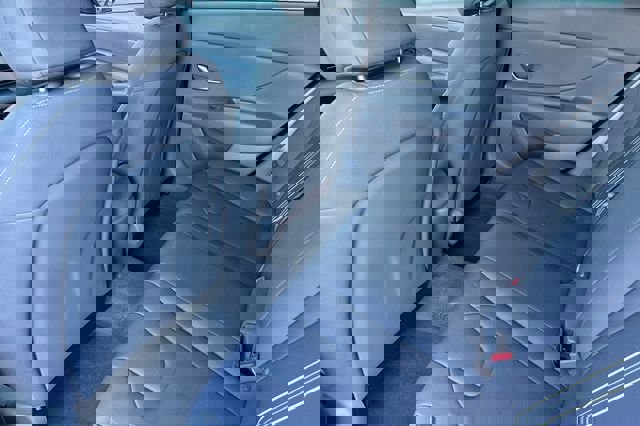 Used 2023 Hyundai Elantra SEL image 14