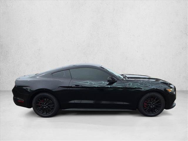 Used 2015 Ford Mustang Coupe RWD image 4