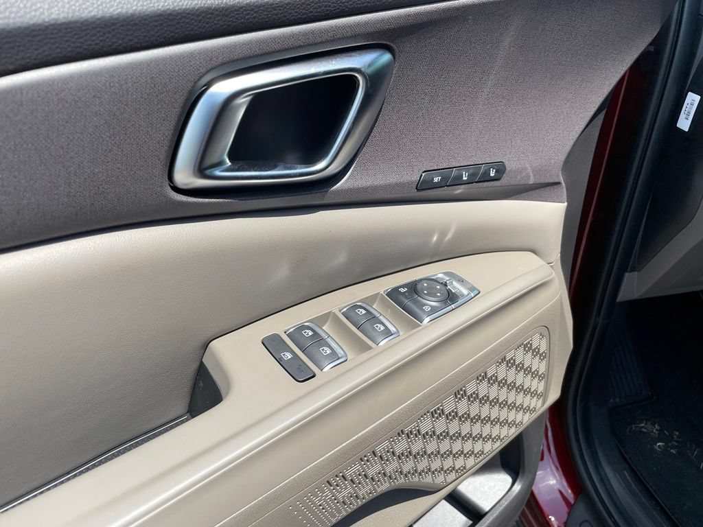 New 2026 Kia Carnival EX FWD image 10