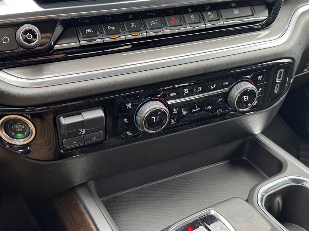 Certified 2025 Chevrolet Silverado 1500 High Country w/ Midnight Edition image 27