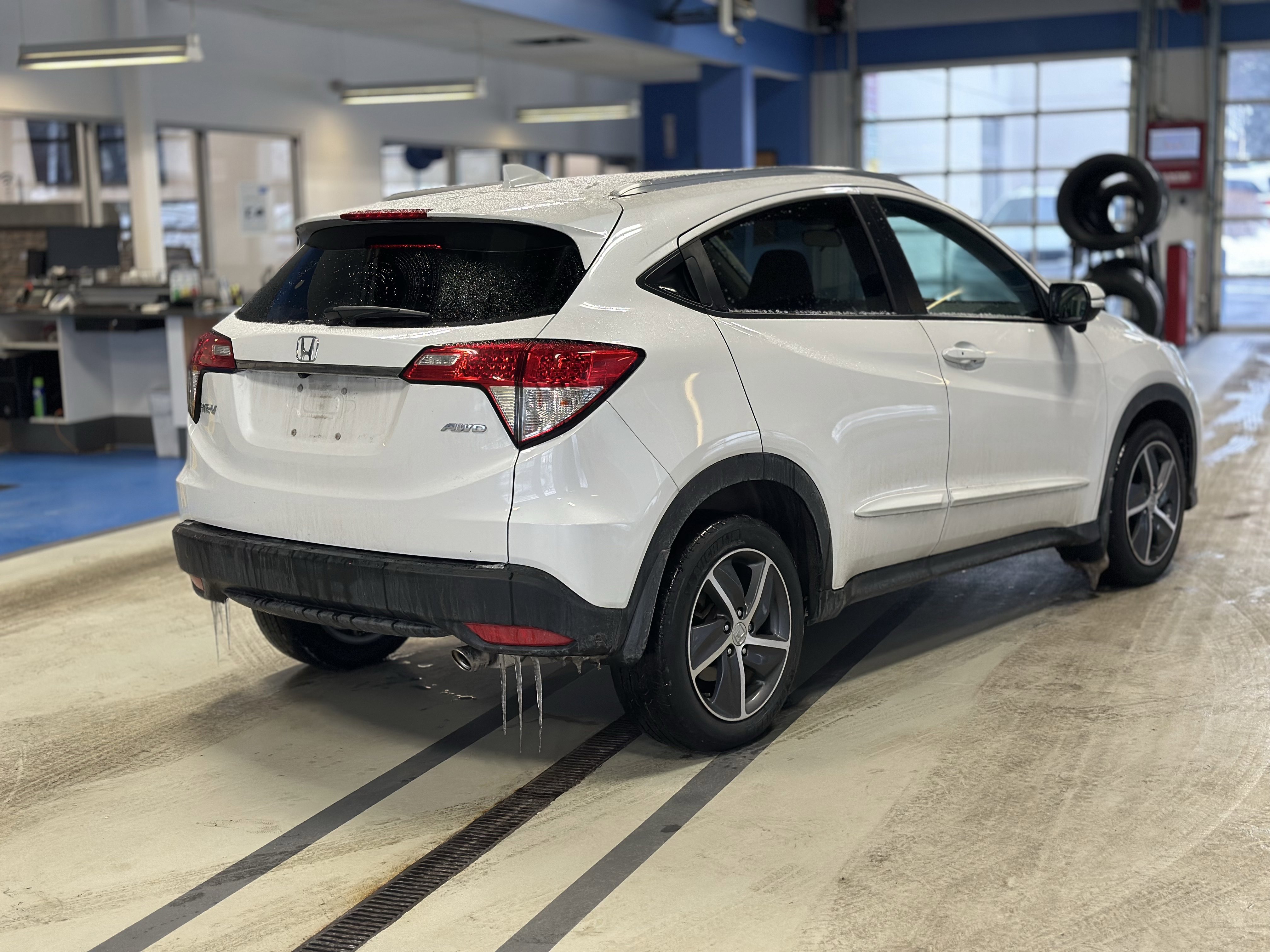 Used 2022 Honda HR-V EX image 5